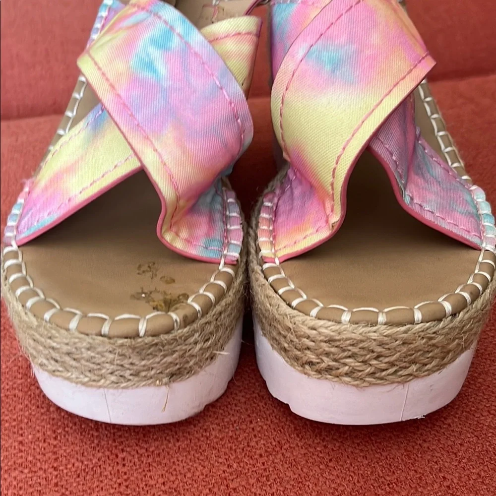Yoki‎ Pink and Yellow Platform Sandals with Crossover Straps
